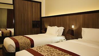 Elilly International Hotel