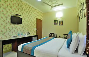 Hotel Persona International