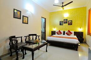 Hotel Persona International