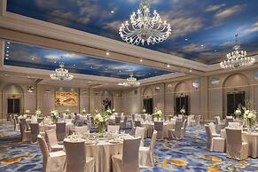 The Azure Qiantang, a Luxury Collection Hotel, Hangzhou