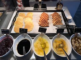 The Azure Qiantang, a Luxury Collection Hotel, Hangzhou