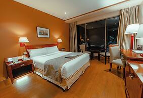 The Peninsula Chittagong
