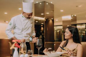 The Peninsula Chittagong