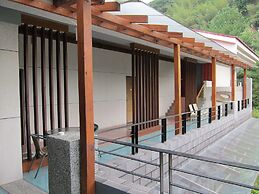 Zen and Pine Resort