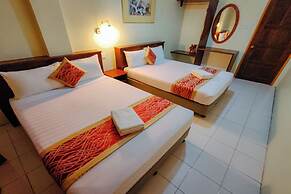 Virgo Batik Resort, Teluk Batik, Lumut