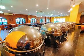 Virgo Batik Resort, Teluk Batik, Lumut