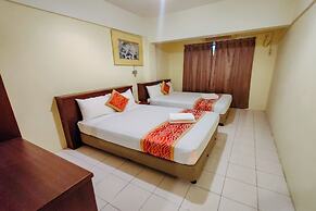 Virgo Batik Resort, Teluk Batik, Lumut