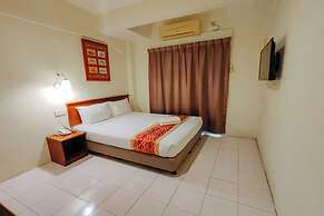 Virgo Batik Resort, Teluk Batik, Lumut