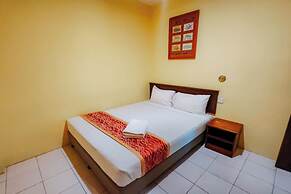 Virgo Batik Resort, Teluk Batik, Lumut