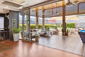 O'Shea's Royal Hotel