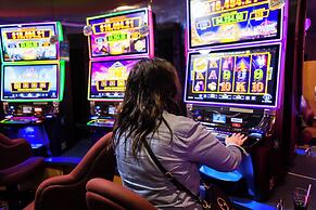 O'Shea's Royal Hotel