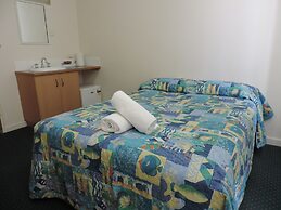 O'Shea's Royal Hotel