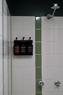 O'Shea's Royal Hotel