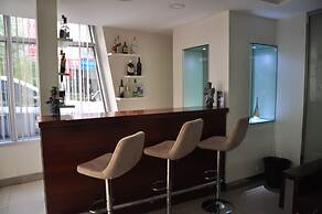 Asrın Business Hotel