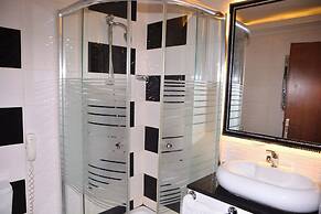Asrın Business Hotel