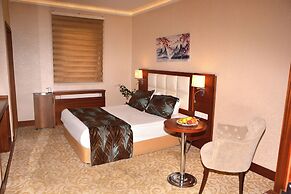 Asrın Business Hotel
