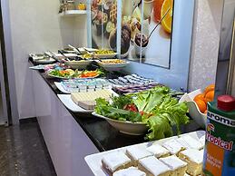 Asrın Business Hotel