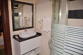Asrın Business Hotel