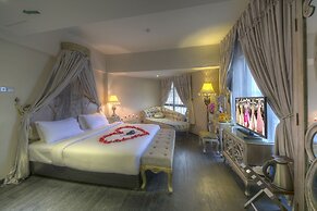 Arenaa Batik Boutique Hotel