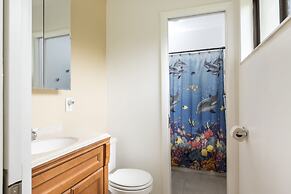 Addy by the Lake - Vacation Home