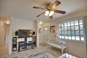 Van Nuys - Vacation Home