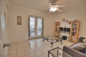 Van Nuys - Vacation Home