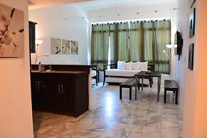 New Point Miami Beach Apartments