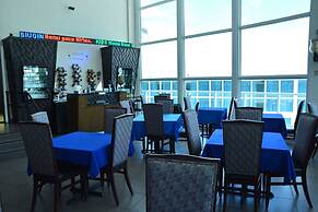 New Point Miami Beach Apartments