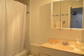 New Point Miami Beach Apartments