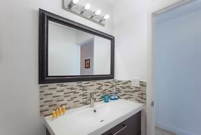 New Point Miami Beach Apartments