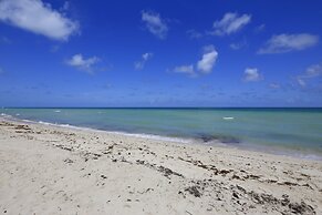 New Point Miami Beach Apartments