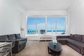 New Point Miami Beach Apartments