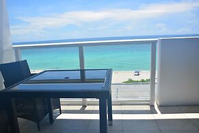 New Point Miami Beach Apartments
