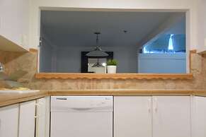 New Point Miami Beach Apartments