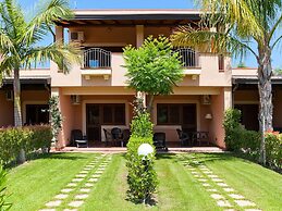 Tindari Resort & Marina Beach