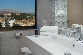 The View Luxury Rooms