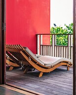 The Barefoot Eco Hotel