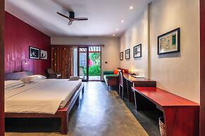 The Barefoot Eco Hotel