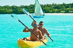 The Barefoot Eco Hotel