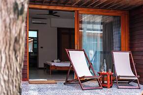 The Barefoot Eco Hotel