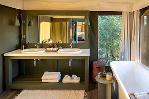 Simbavati Hilltop Lodge