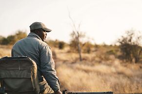 Simbavati Hilltop Lodge