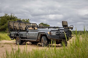 Simbavati Hilltop Lodge