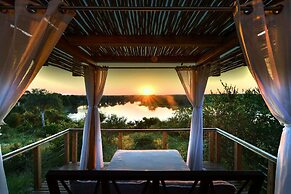 Simbavati Hilltop Lodge