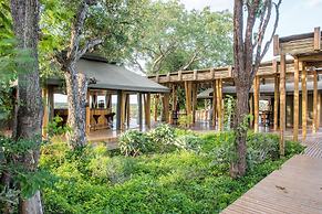 Simbavati Hilltop Lodge