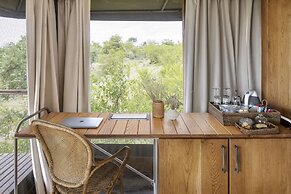 Simbavati Hilltop Lodge