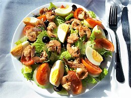 La Colline Enchantée