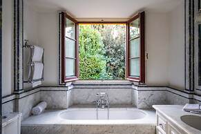 QC Grand Hotel Roma