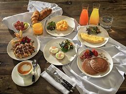 H10 Metropolitan
