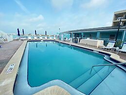 Nautical Watch by Liberté